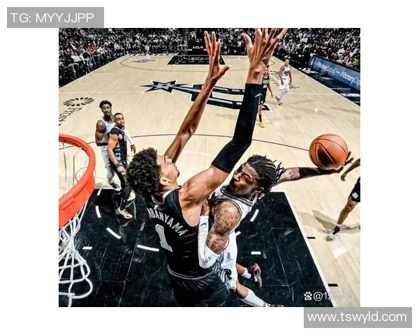 马刺与灰熊激战正酣CCTV5直播精彩赛事全程回顾